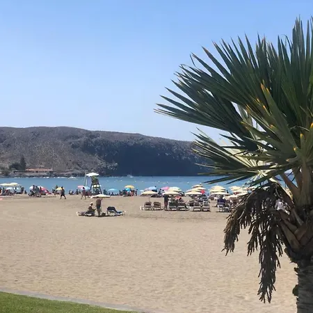 Heated Poolside Paradise Cristianos
