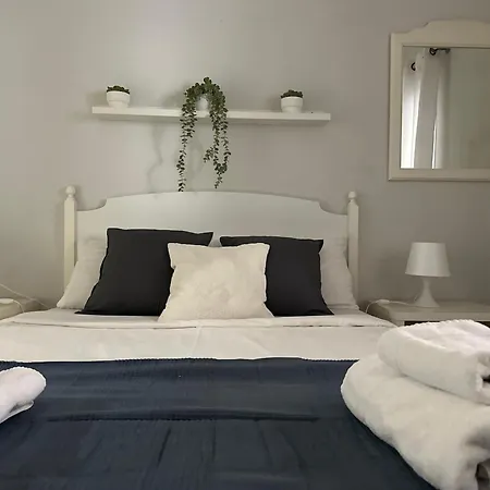 Heated Poolside Paradise Cristianos Apartamento