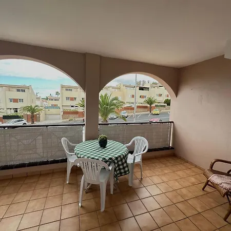 Apartamento Heated Poolside Paradise Cristianos Los Cristianos (Tenerife)